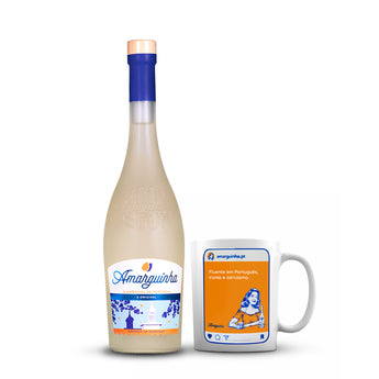 garrafa de amarguinha com caneca especial
